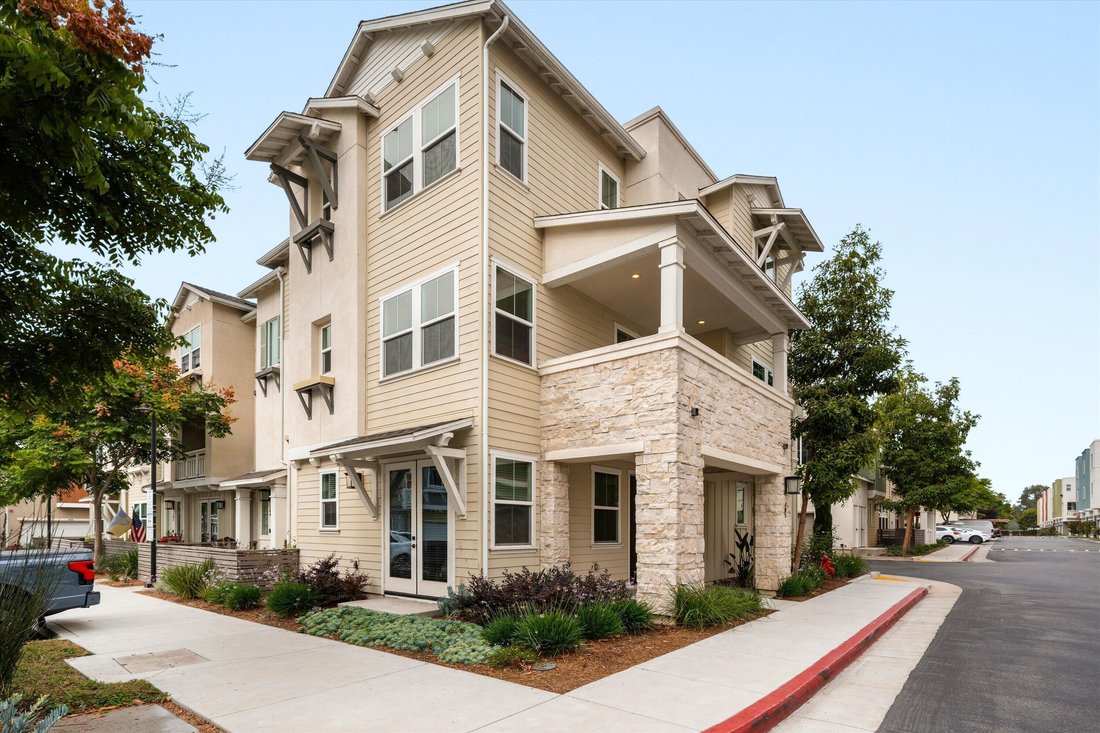Condo in Goleta, California, United States 1 - 18656552