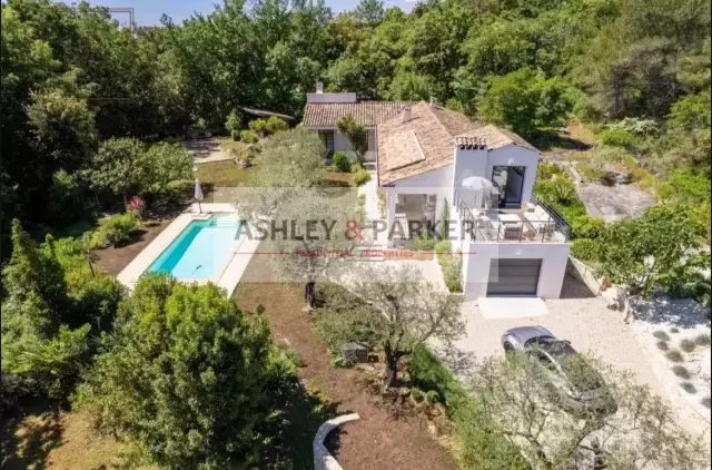 Villa à Tourrettes-sur-Loup, Provence-Alpes-Côte d'Azur, France 1 - 17357200
