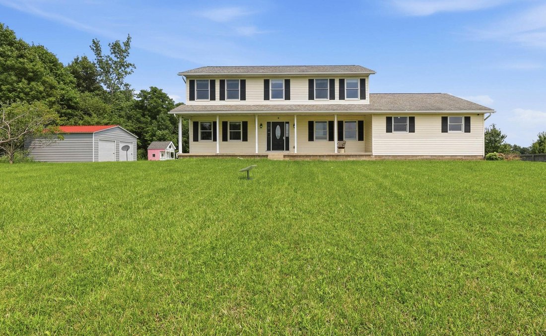 House in North Lewisburg, Ohio, United States 2 - 18656897