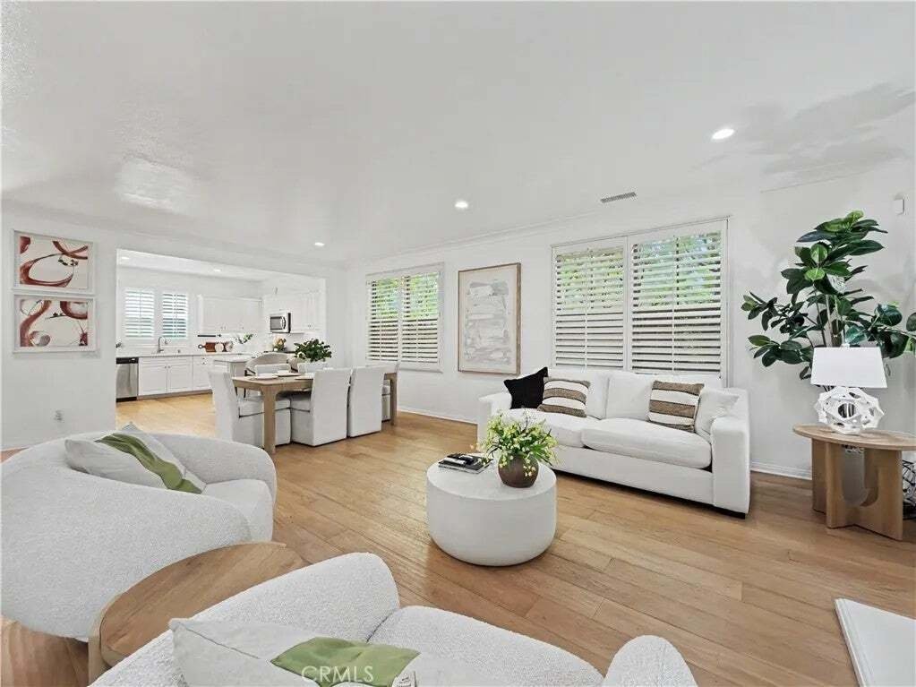 Condo in Irvine, California, United States 3 - 18657299