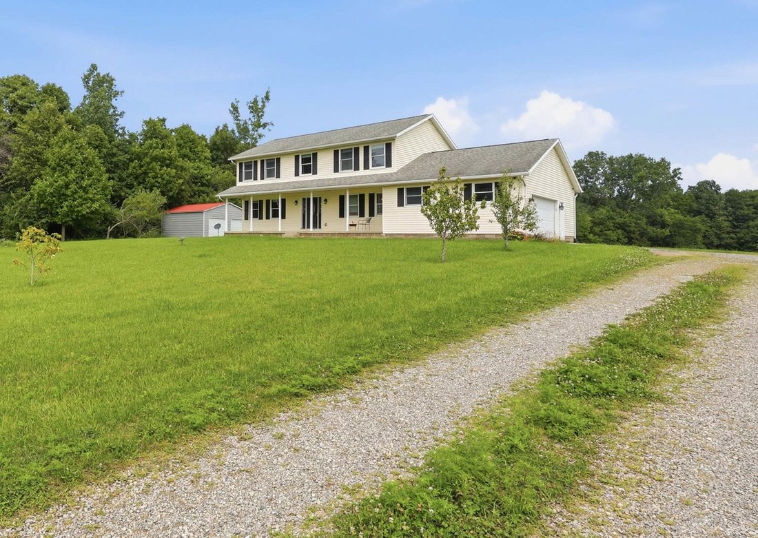 House in North Lewisburg, Ohio, United States 3 - 18656897