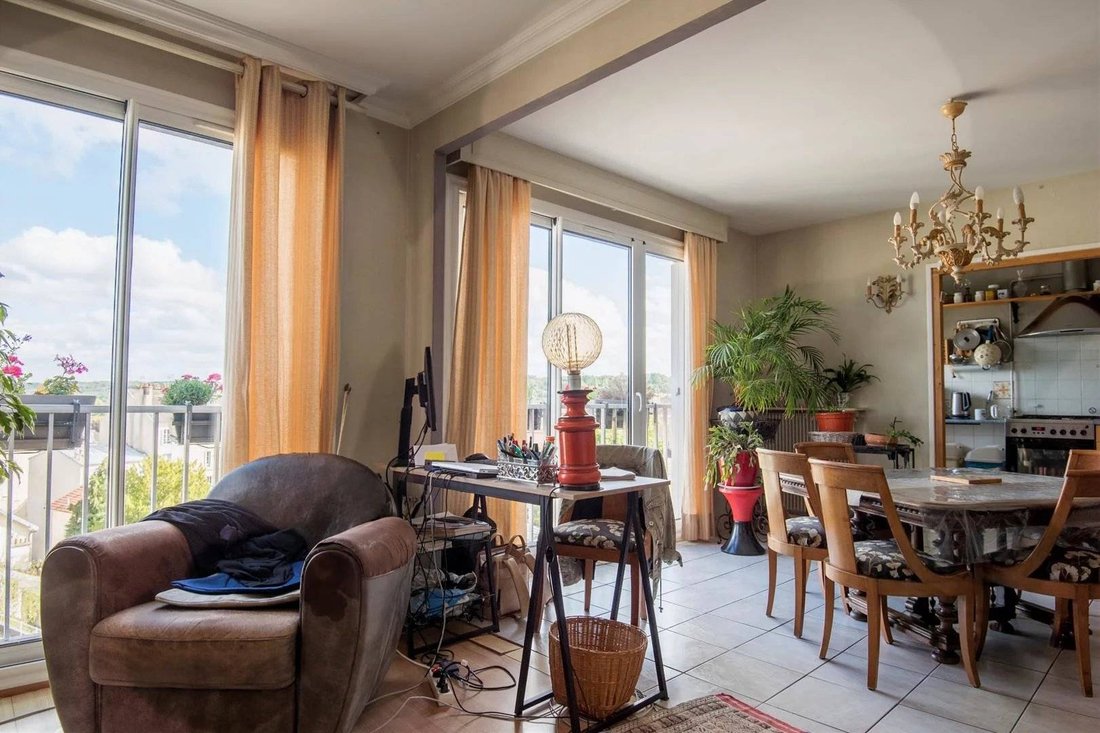 Apartment in Chantiers, Versailles, France 3 - 16188676
