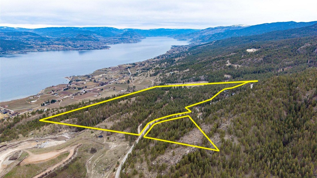 Penticton, British Columbia, Canada 2 - 17342867