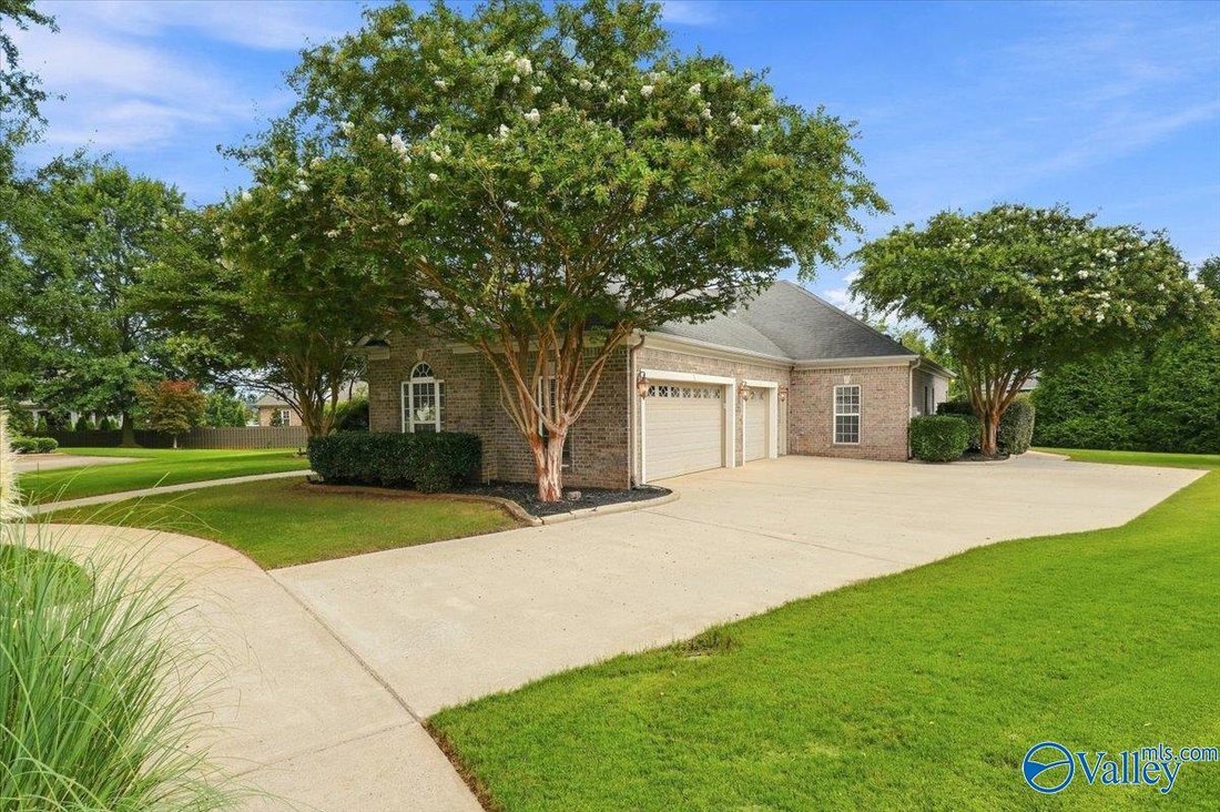 House in Redstone Arsenal, Alabama, United States 3 - 18656866
