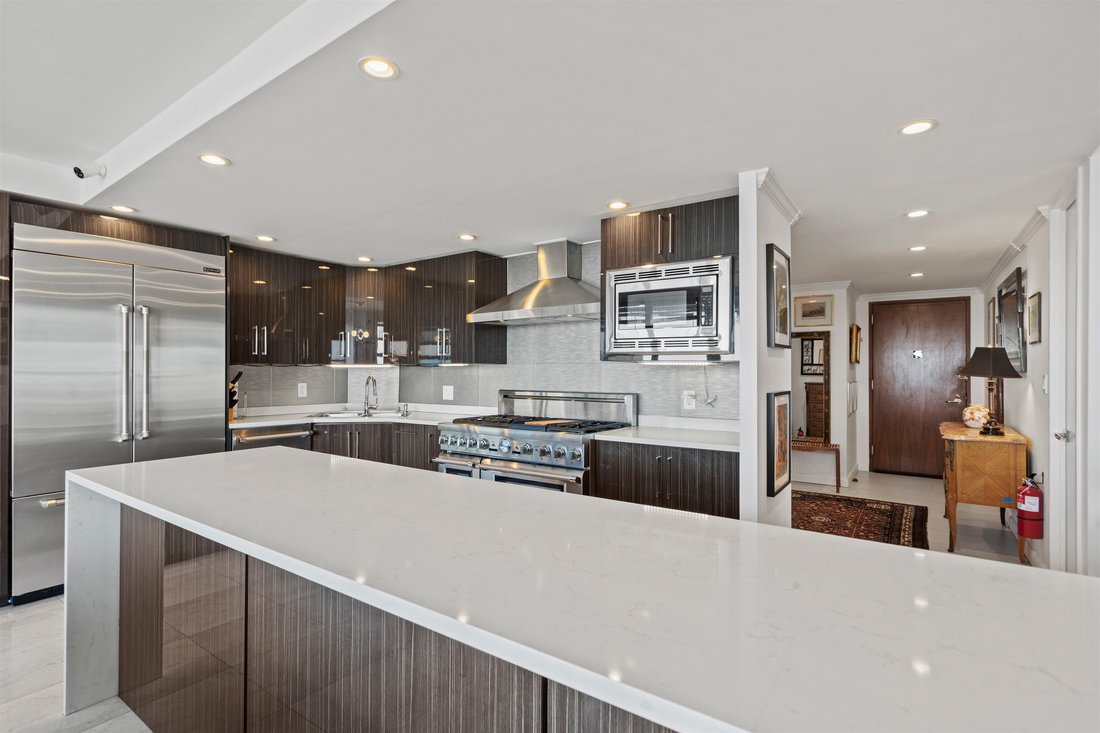 Condo in Guttenberg, New Jersey, United States 3 - 18657029