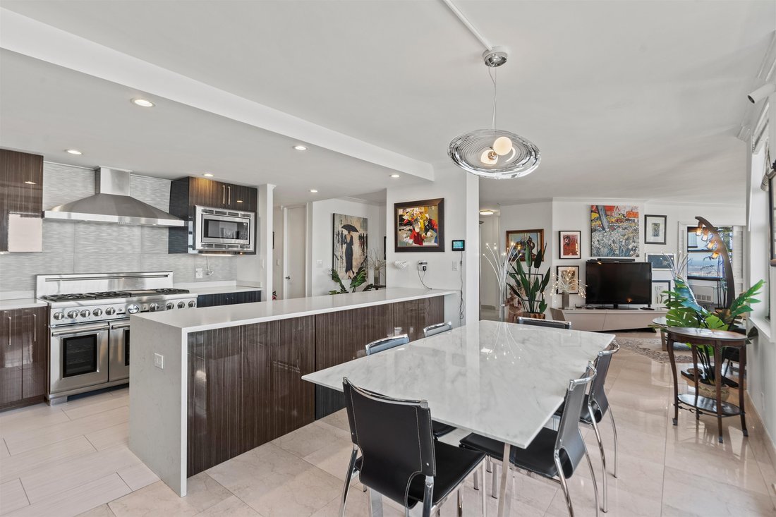 Condo in Guttenberg, New Jersey, United States 1 - 18657029