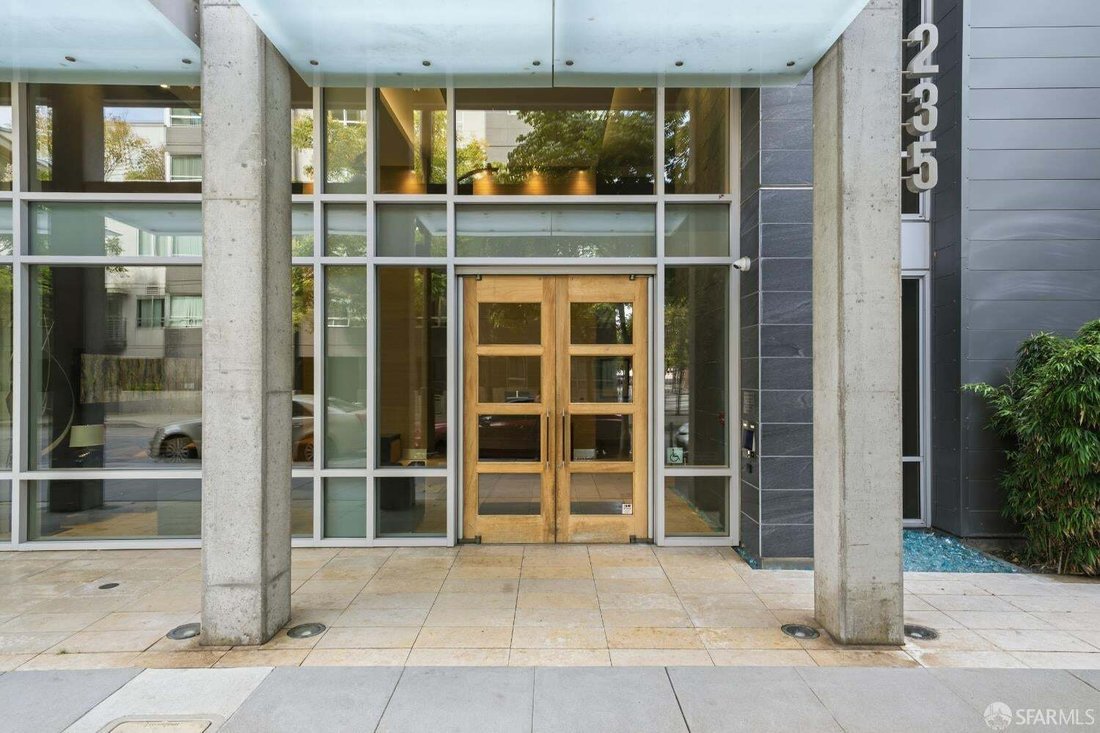 Condo in San Francisco, California, United States 1 - 18656374