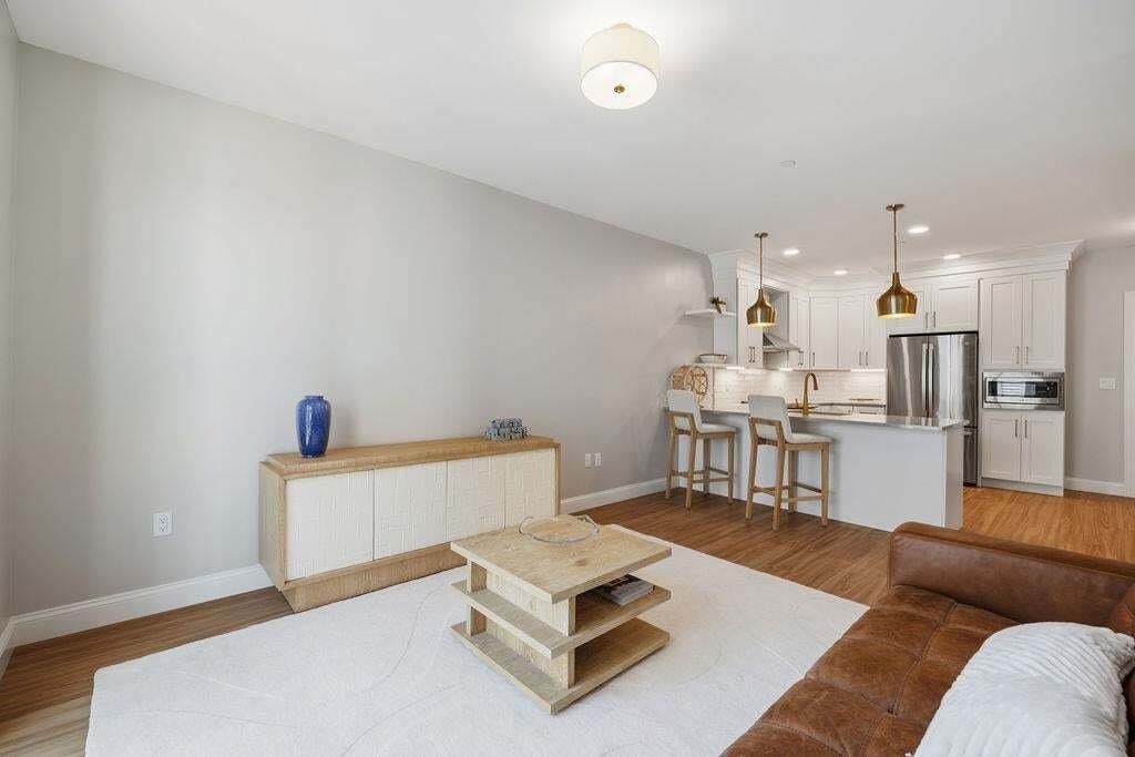 Condo in Portsmouth, New Hampshire, United States 5 - 18657718