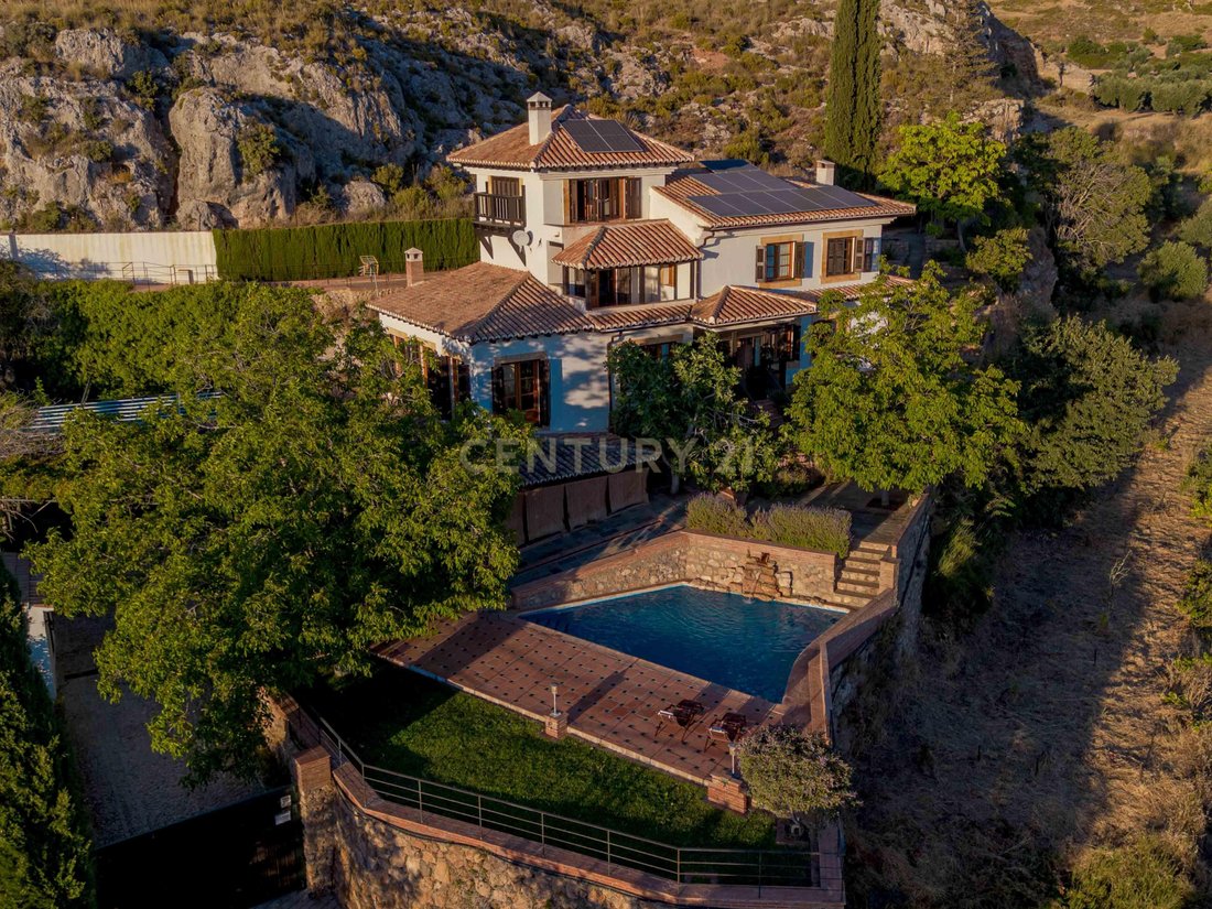 Villa in Nivar, Andalusia, Spain 1 - 18657868