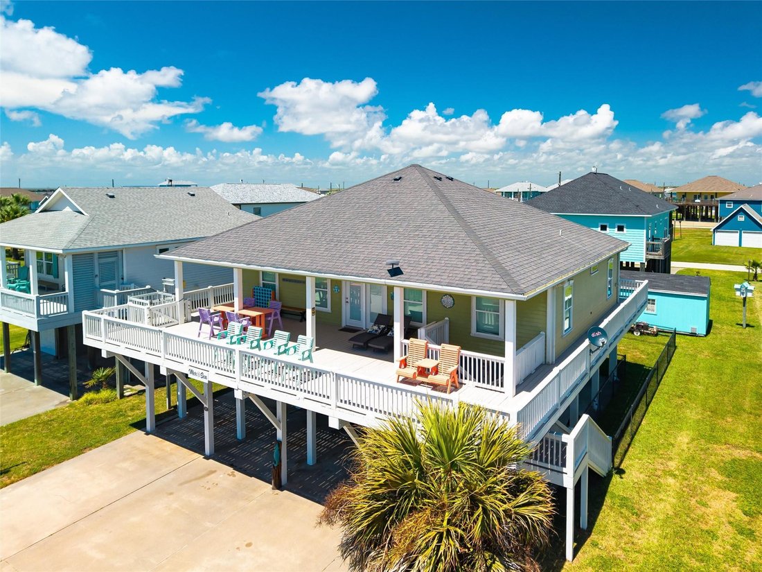 House in Bolivar Peninsula, Texas, United States 1 - 18656778