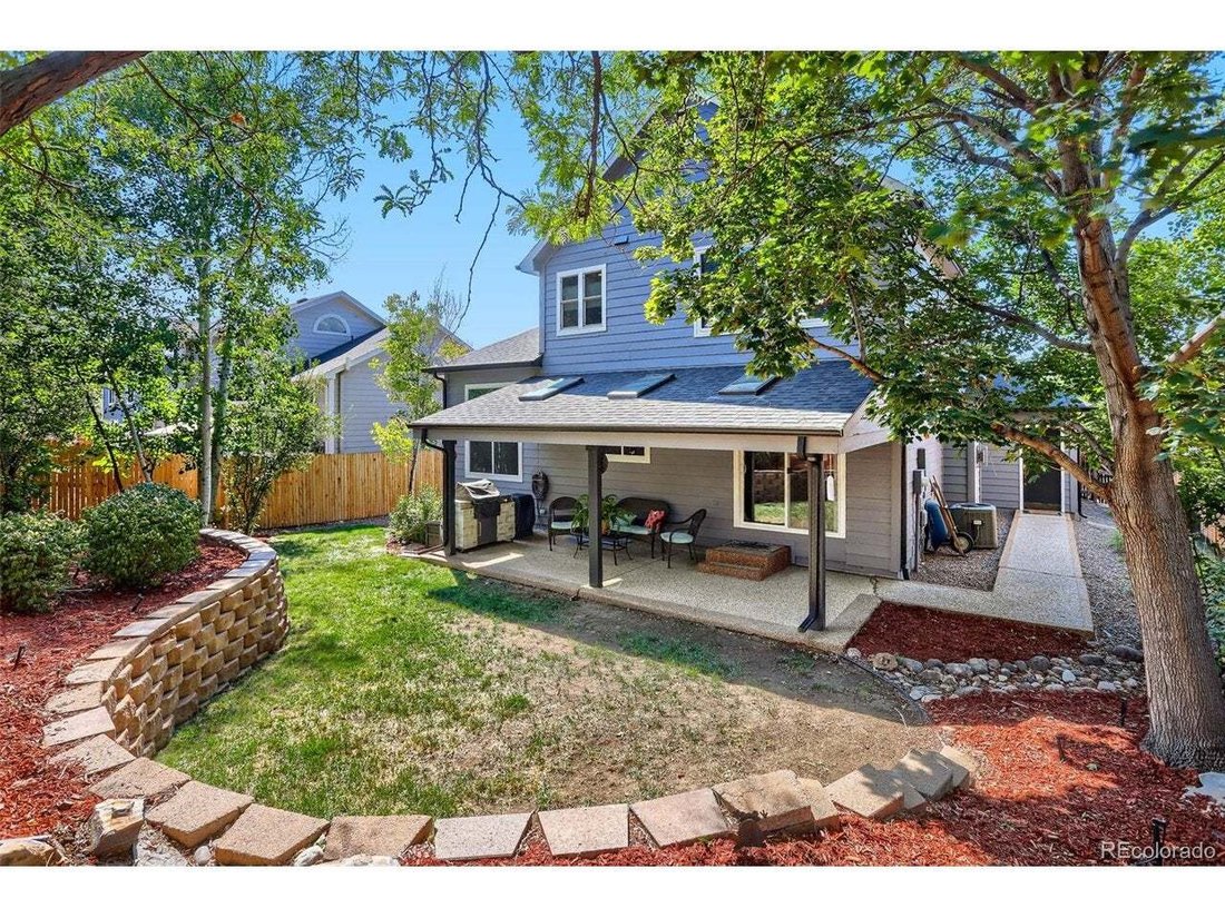 House in Lakewood, Colorado, United States 4 - 18656467