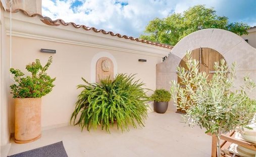 Townhouse in Son Vida, Palma, Balearic Islands 1