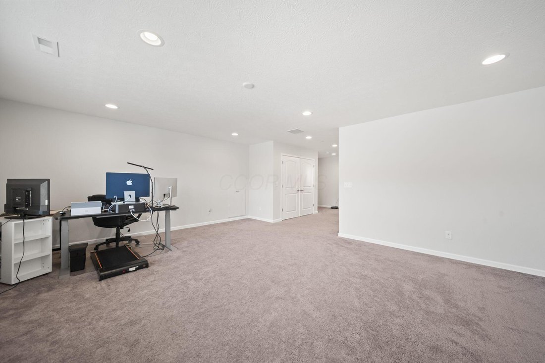 Condo in Powell, Ohio, United States 4 - 18656920