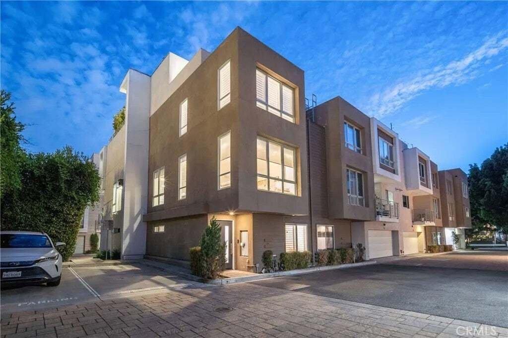 House in Los Angeles, California, United States 3 - 18657295