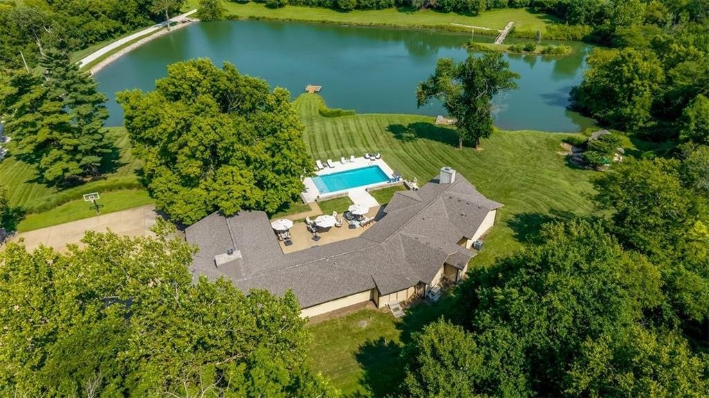 House in Kansas City, Missouri, United States 3 - 18657095