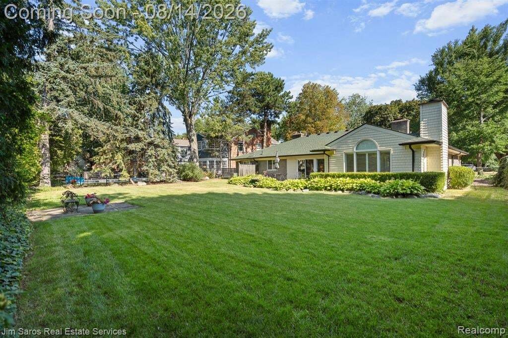 House in Grosse Pointe Shores, Michigan, United States 2 - 18656935