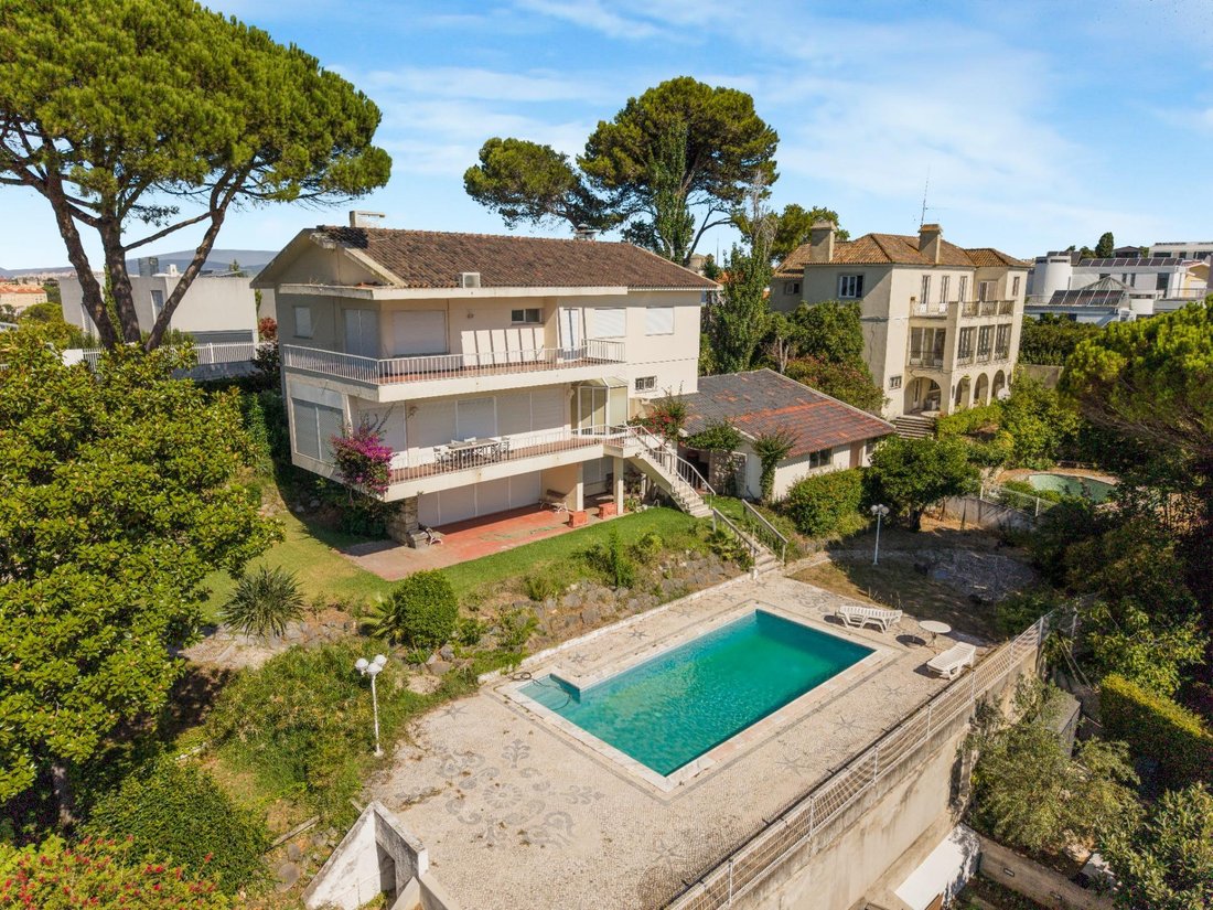 Villa in Paco de Arcos, Lisbon, Portugal 2 - 18657103