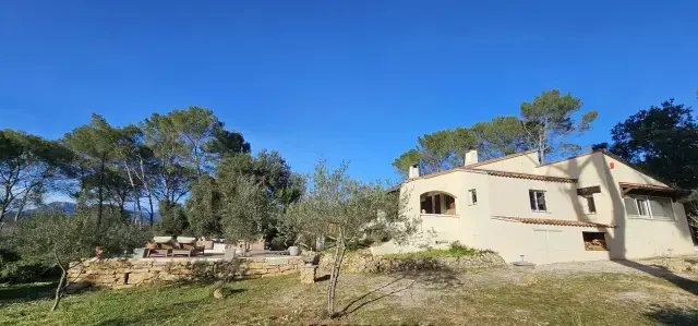 Villa in Carcès, Provence-Alpes-Côte d'Azur, France 1 - 17367131