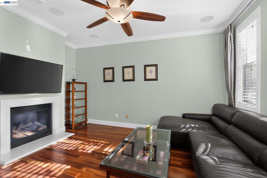 Condo in Sunnyvale, California, United States 4 - 18656811