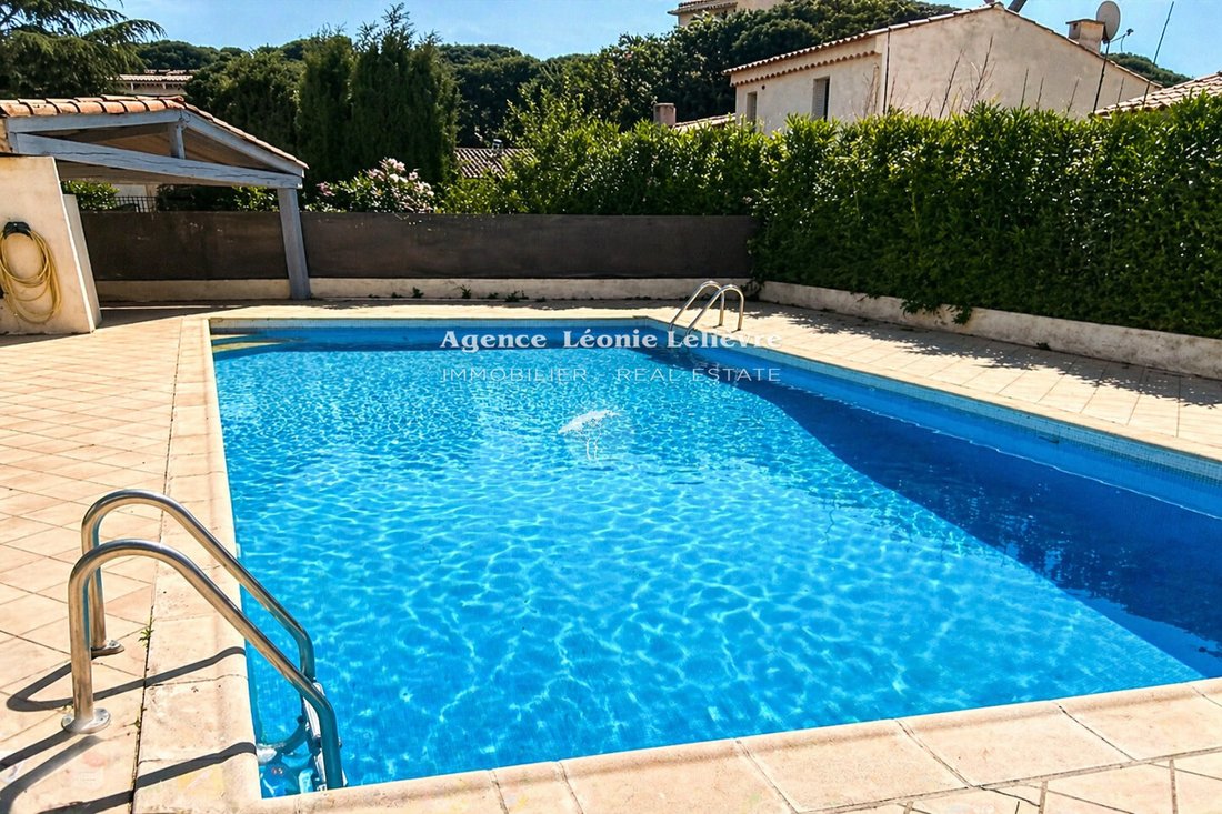 Villa in Ville-Les Saquedes-Le Bouillonnet, Sainte-Maxime, France 3 - 18657594