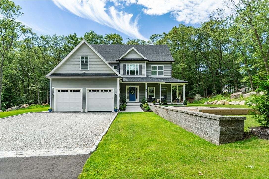House in Warwick, Rhode Island, United States 1 - 18656477