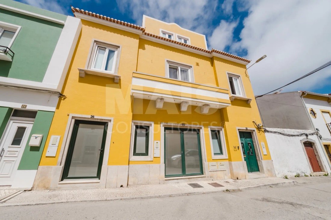 Apartment in Ferrel, Leiria District, Portugal 1 - 18657904