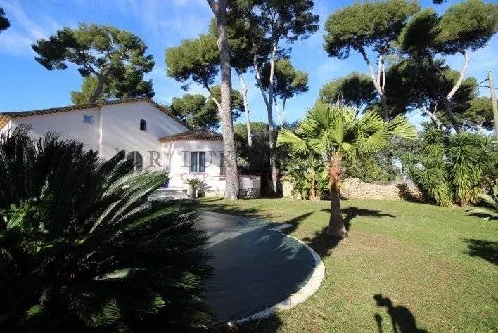 Villa in Fontmerle, Antibes, France 3 - 15260635
