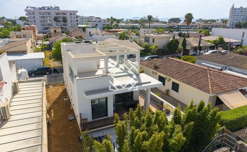 Villa in Alcúdia, Balearische Inseln, Spanien 1