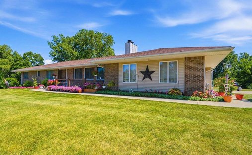 House in Chelsea, Michigan, United States 1
