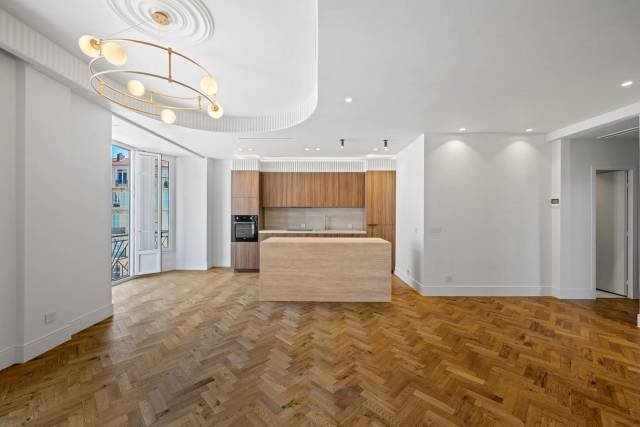Apartment in Le Port, Nice, France 3 - 18404255