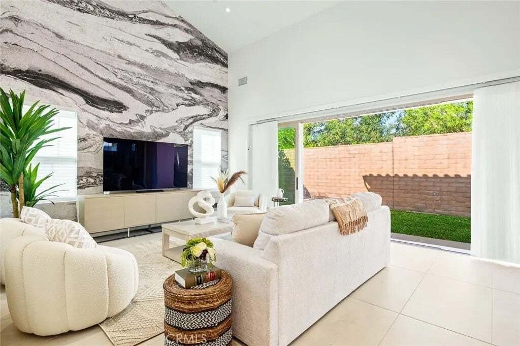 House in Irvine, California, United States 4 - 18657372