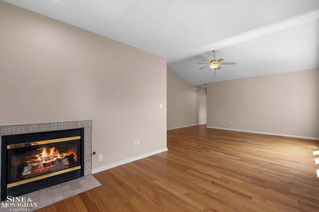 House in Troy, Michigan, United States 5 - 18656988