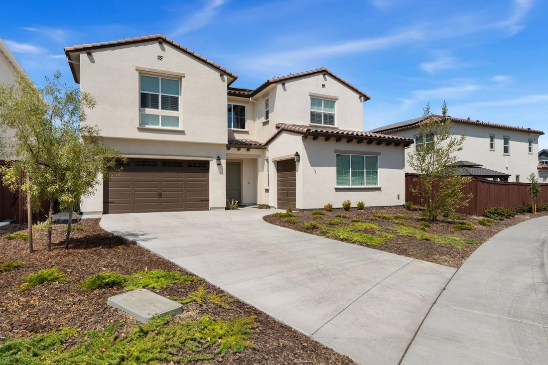 House in Folsom, California, United States 3 - 18656984