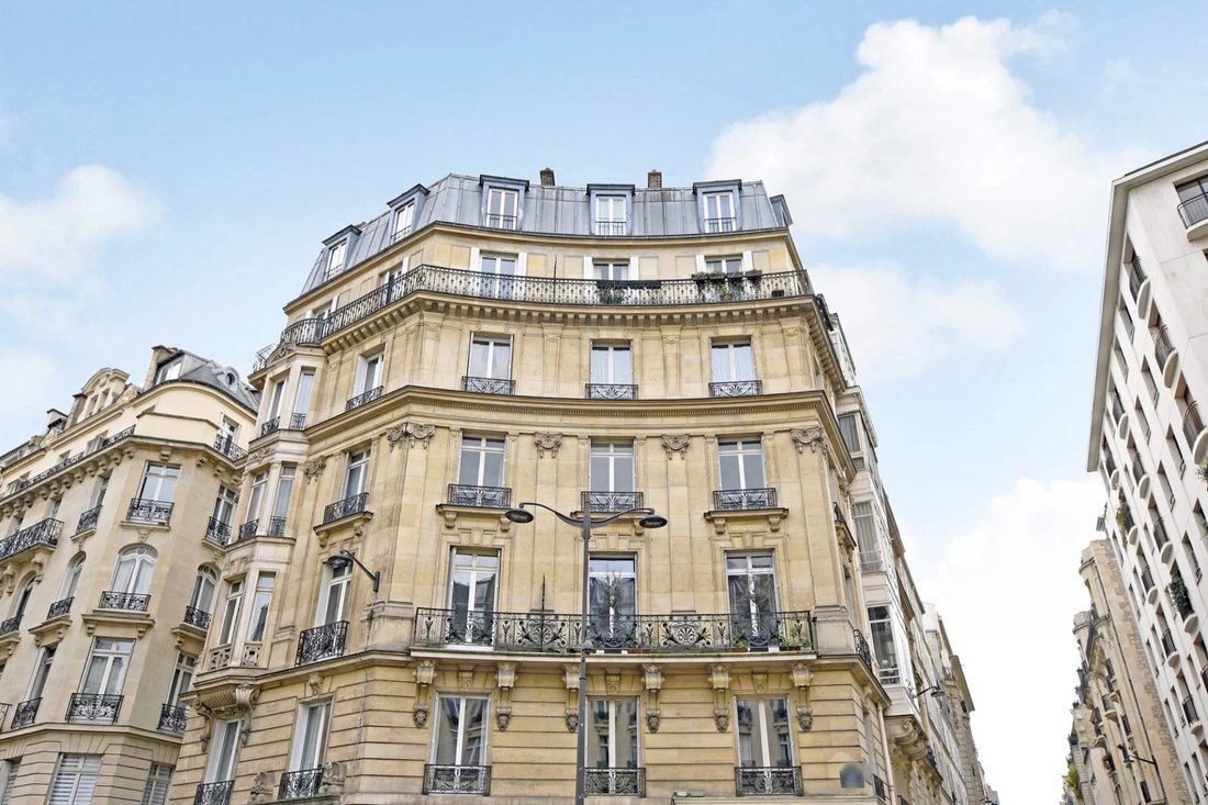 Apartment in Bois de Boulogne, Paris 16e Arrondissement, Paris 2 - 18657349