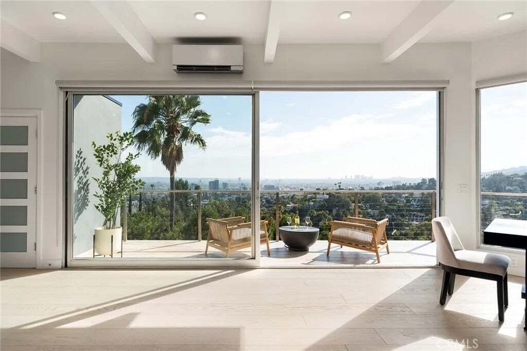House in Los Angeles, California, United States 4 - 18657311