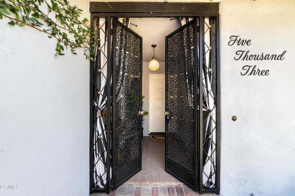 House in Los Angeles, California, United States 2 - 18657714