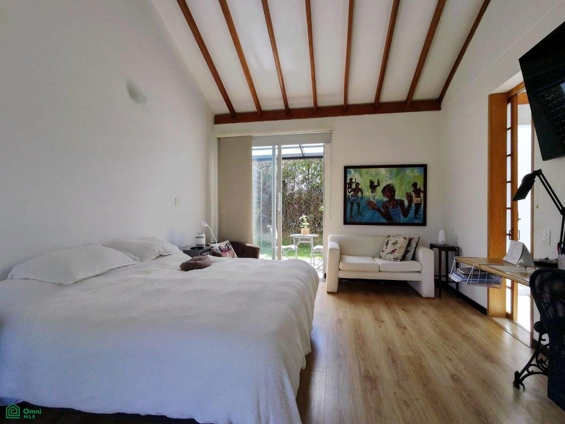 Condo in Carmen de Viboral, Colombia 4 - 18656652