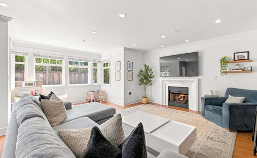Townhouse in Vancouver, British Columbia, Canada 1