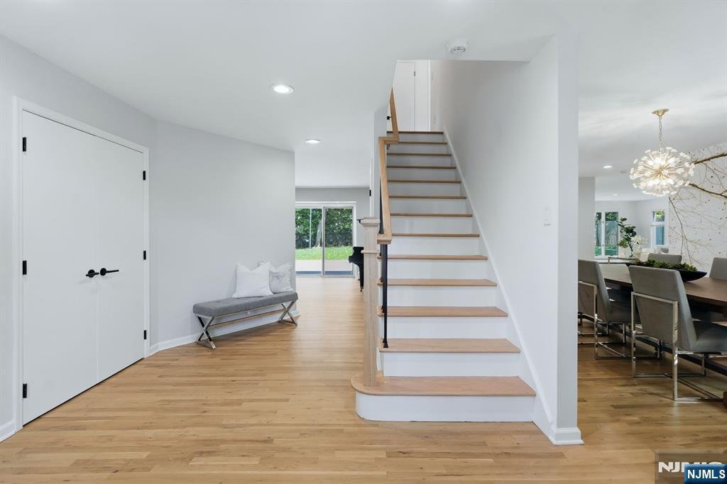 House in Tenafly, New Jersey, United States 2 - 18656983