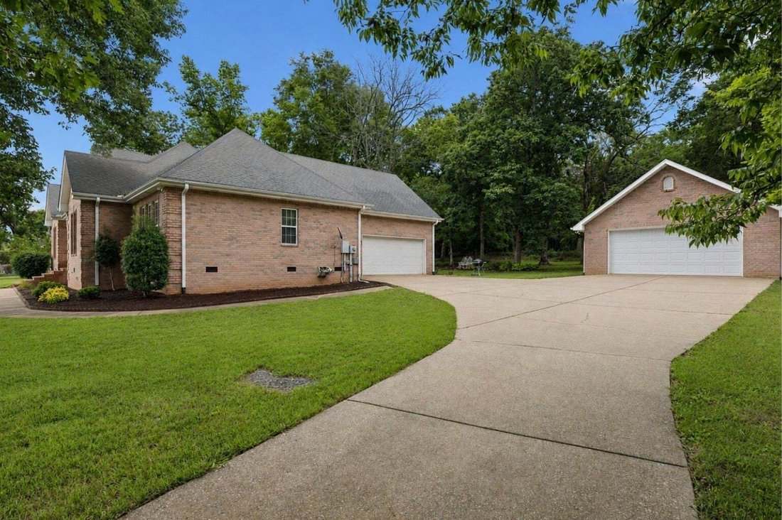 House in Lebanon, Tennessee, United States 3 - 18657241