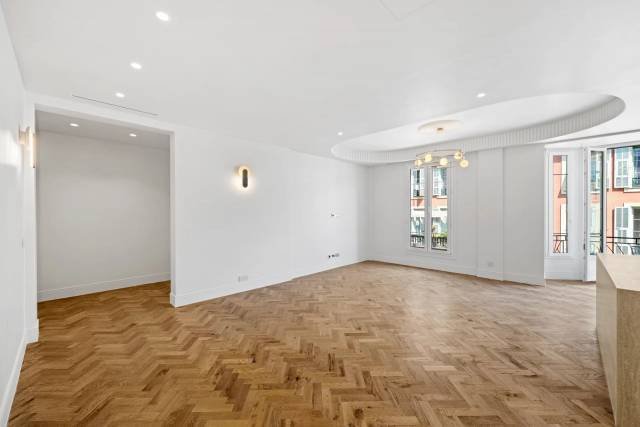 Apartment in Le Port, Nice, France 5 - 18404255