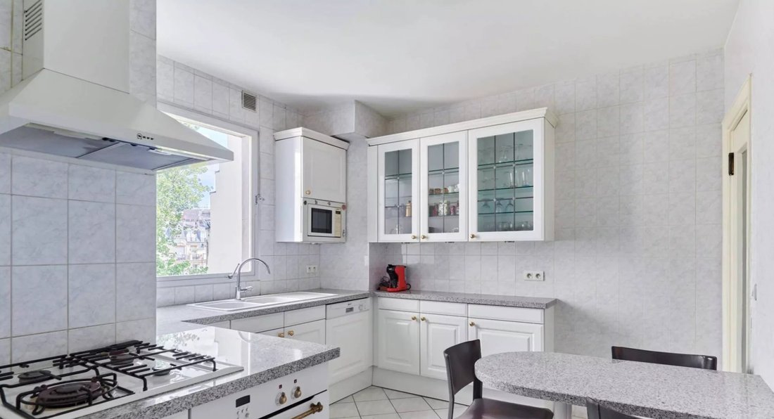Apartment in Bois de Boulogne, Paris 16e Arrondissement, Paris 5 - 18657544