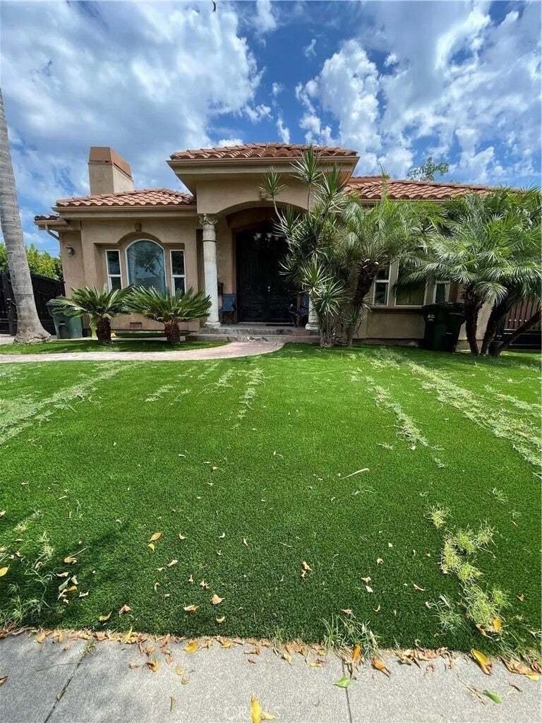 Condo in Downey, California, United States 3 - 17748235