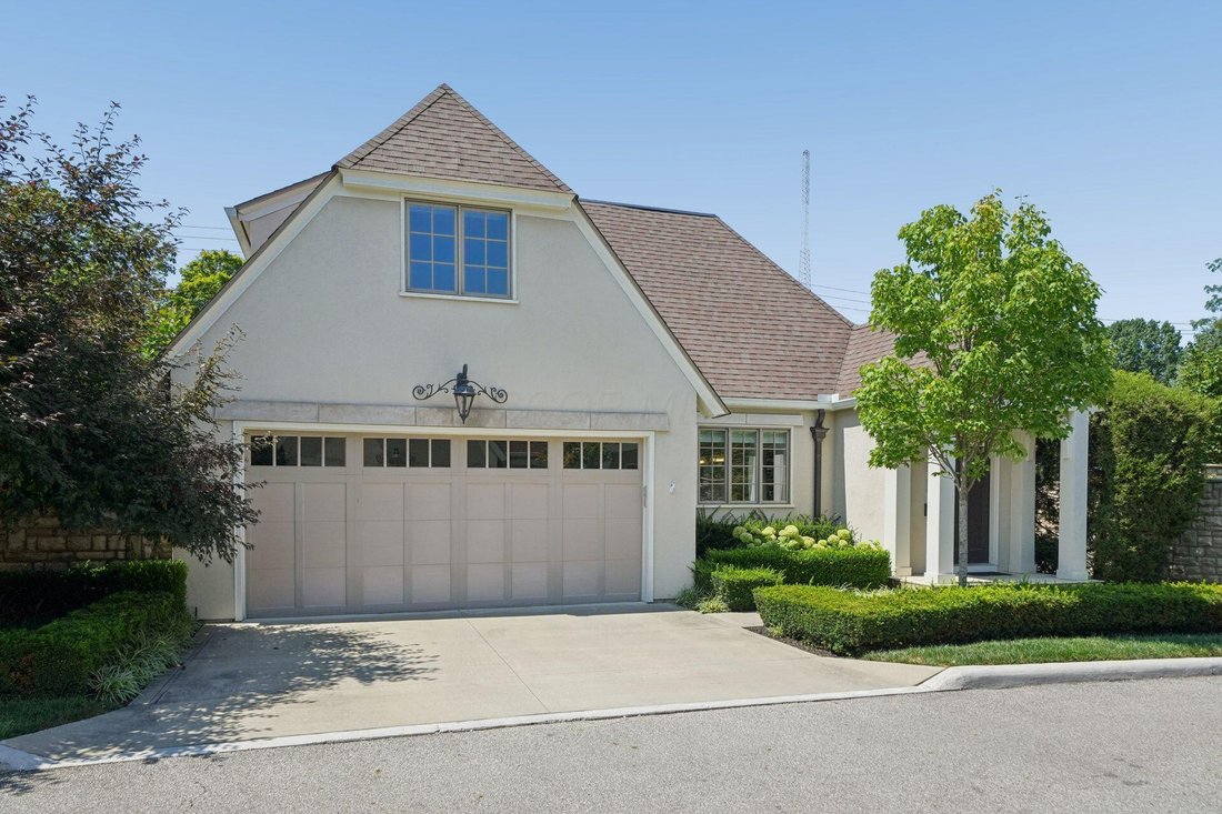 Condo in Columbus, Ohio, United States 2 - 18656913