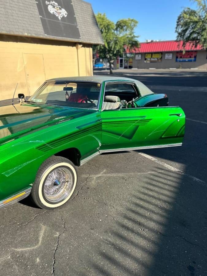 Coupe in Glendale, United States 5 - 18656820