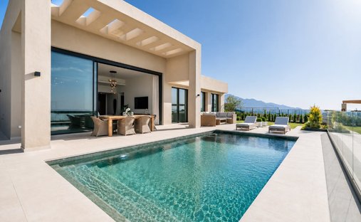 Villa in Marbella, Andalusia, Spain 1