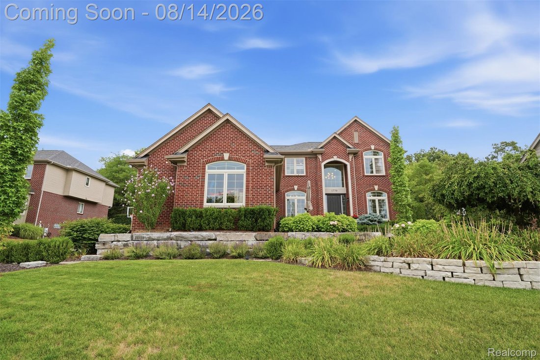 House in Commerce Charter Township, Michigan, United States 2 - 18657047