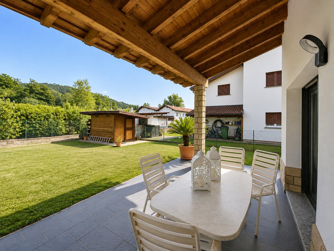 Villa in Stabio, Ticino, Switzerland 4 - 18656551