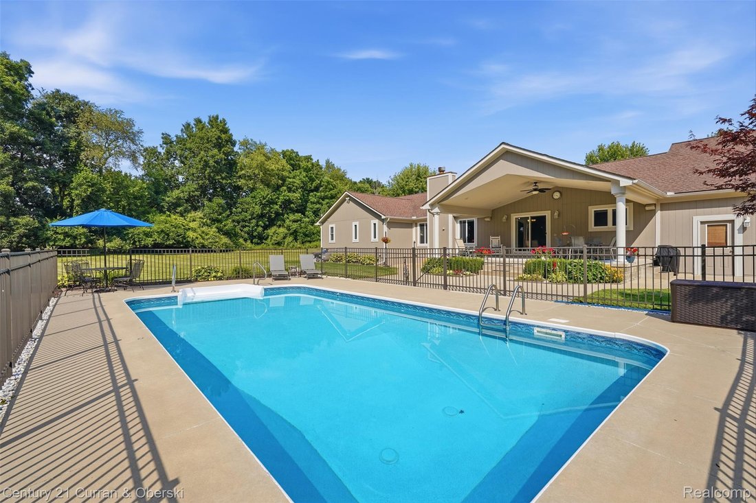 House in Howell, Michigan, United States 5 - 18657784