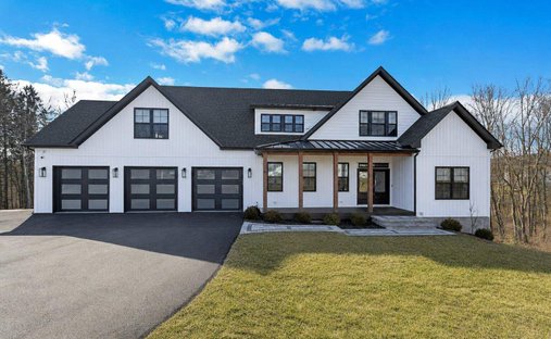 House in Spackenkill, New York, United States 1